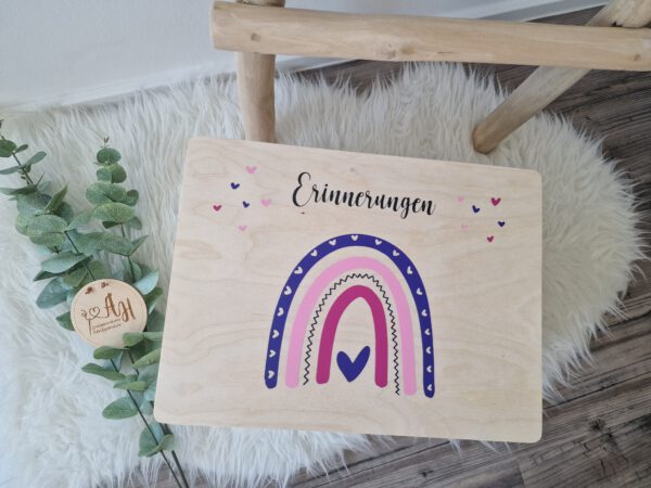 Personalisierte Erinnerungsbox aus Holz