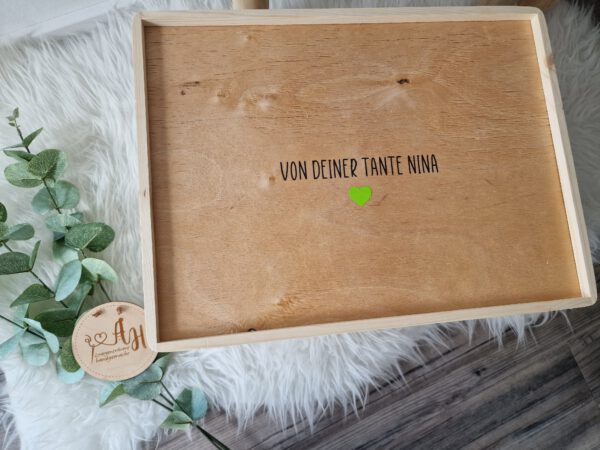 Personalisierte Erinnerungsbox aus Holz – Bild 12