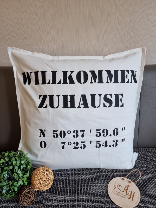 Personalisiertes Kissen zum Einzug | Willkommen Zuhause